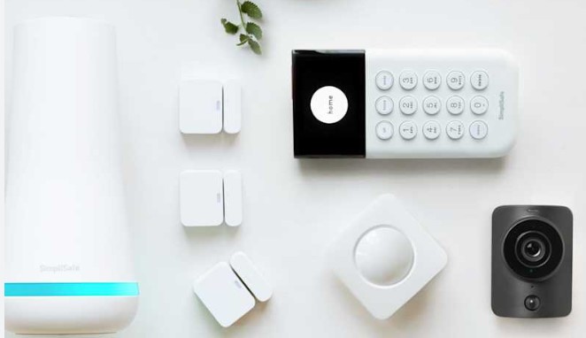 SimpliSafe The Fortress Package